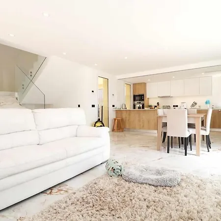 Eco House - Privat Pool & Luxurious Αλμπουφέιρα